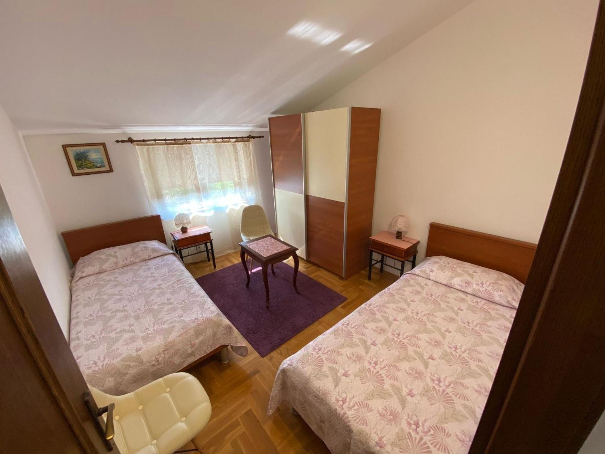 プーラPurple Houseアパートメント エクステリア 写真